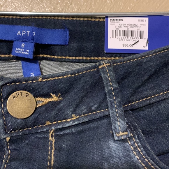 Apt 9 size 8 floral painted denim Bermuda cuffed shorts - Picture 3 of 5